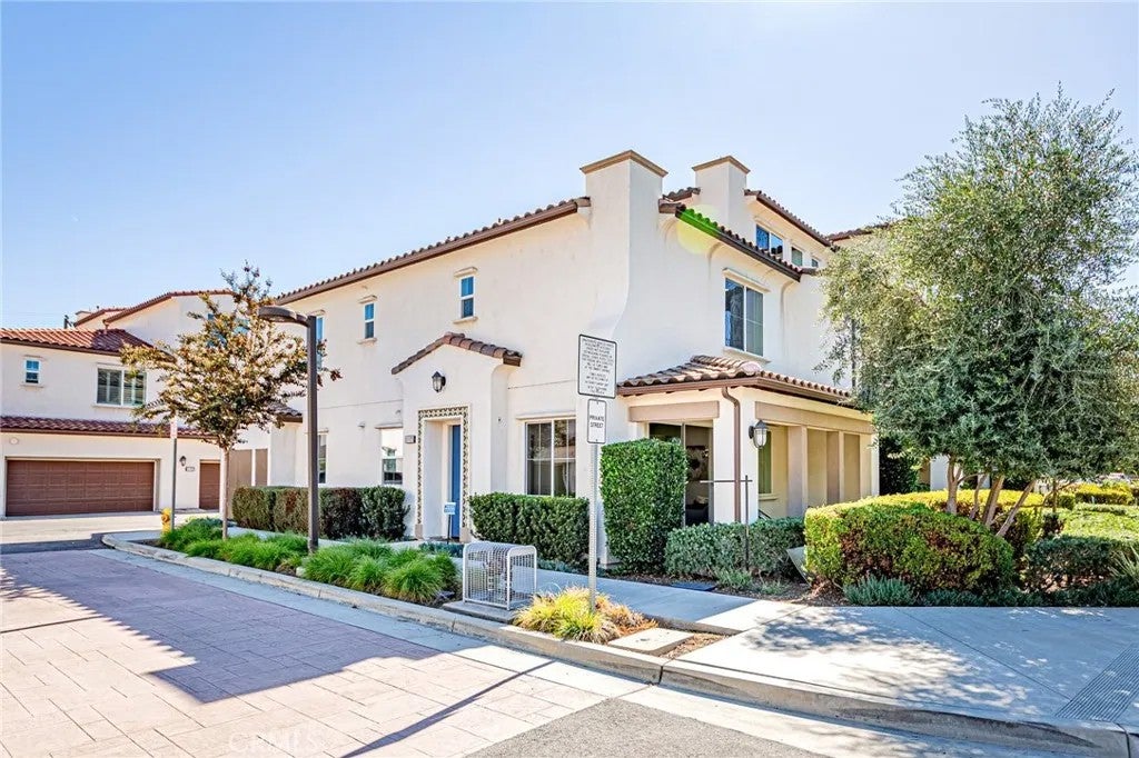11129 Bunker Lane