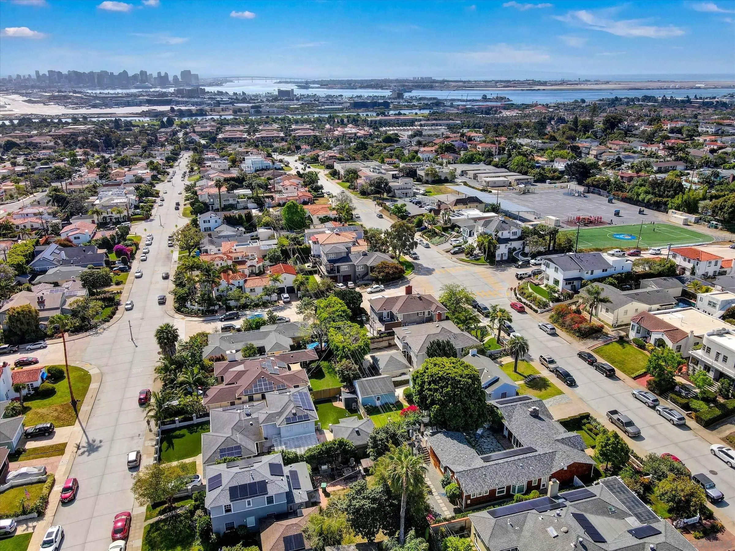 2540 Chatsworth