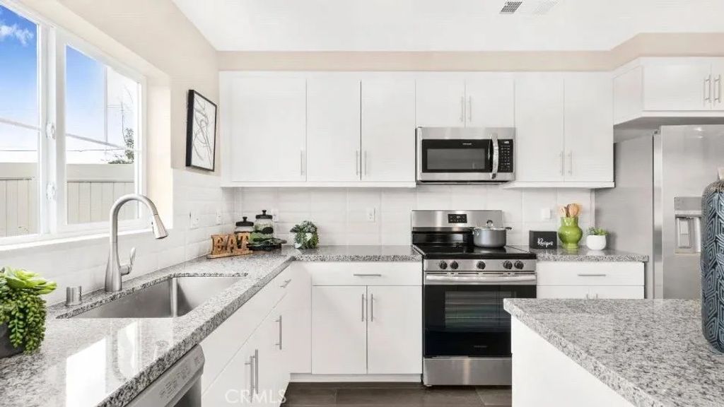 Photo of 7464 Fig Grove Lane, Riverside, CA 92507 (MLS # SW26018945)