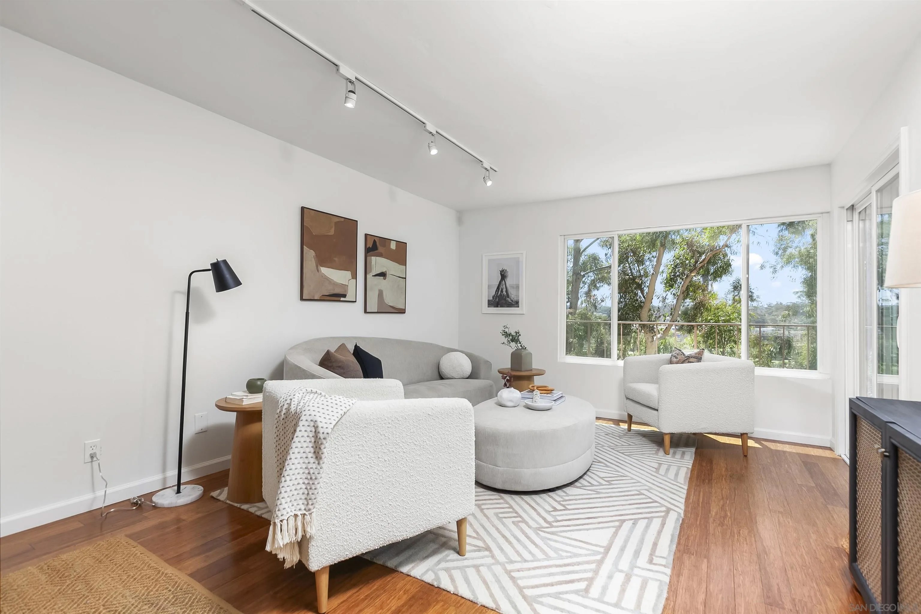 1209 Hueneme St 1
