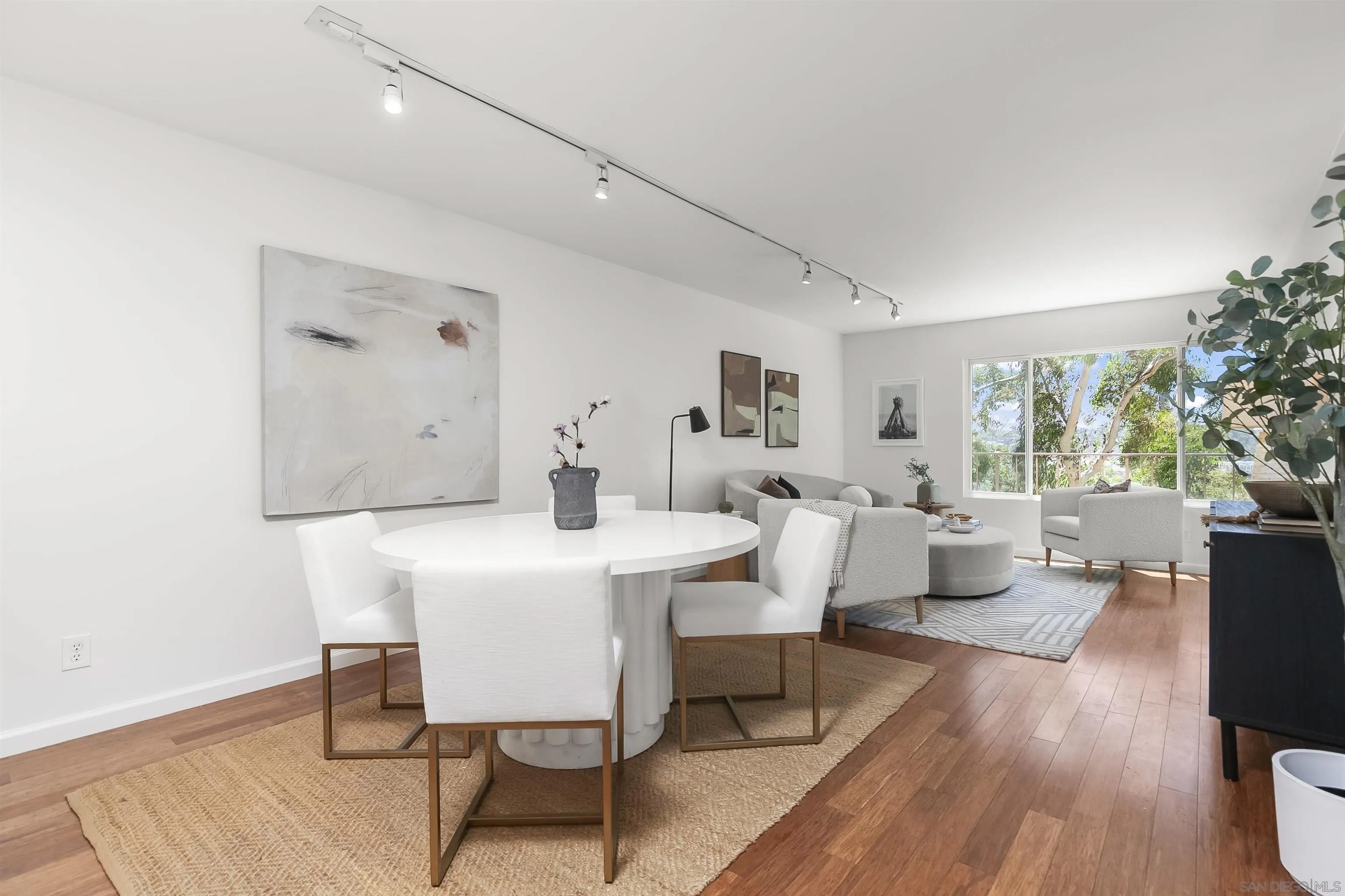 1209 Hueneme St 1