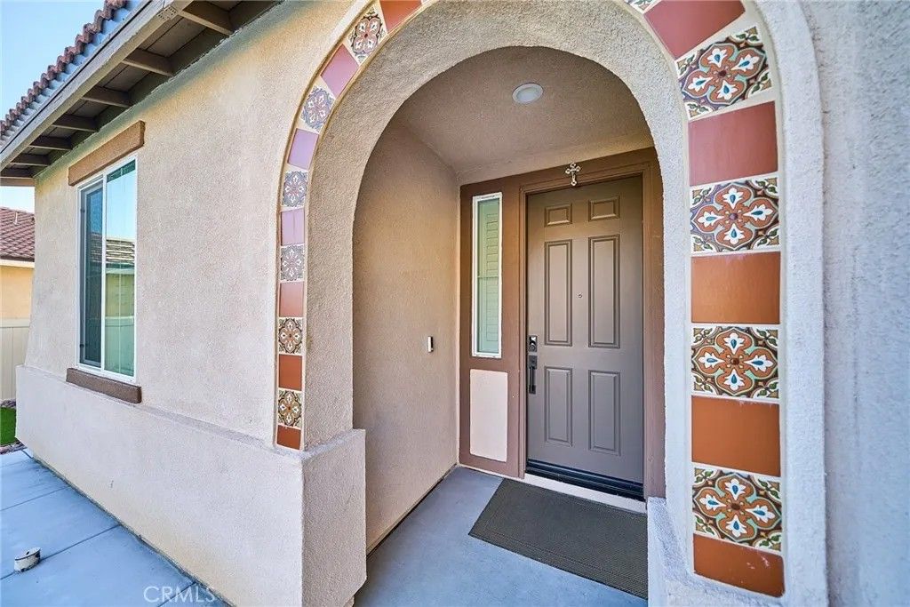 Photo of 7902 Ravello Court, Highlands, CA 92346 (MLS # CV26094298)