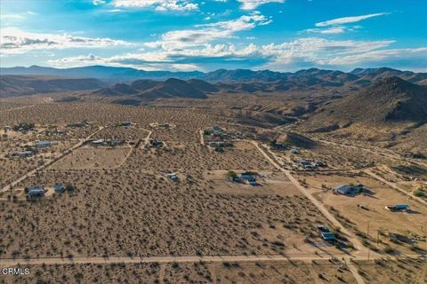 Tiny photo for 180 Geronimo Trail, Yucca Valley, CA 92284 (MLS # P1-24690)