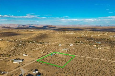 Tiny photo for 180 Geronimo Trail, Yucca Valley, CA 92284 (MLS # P1-24690)