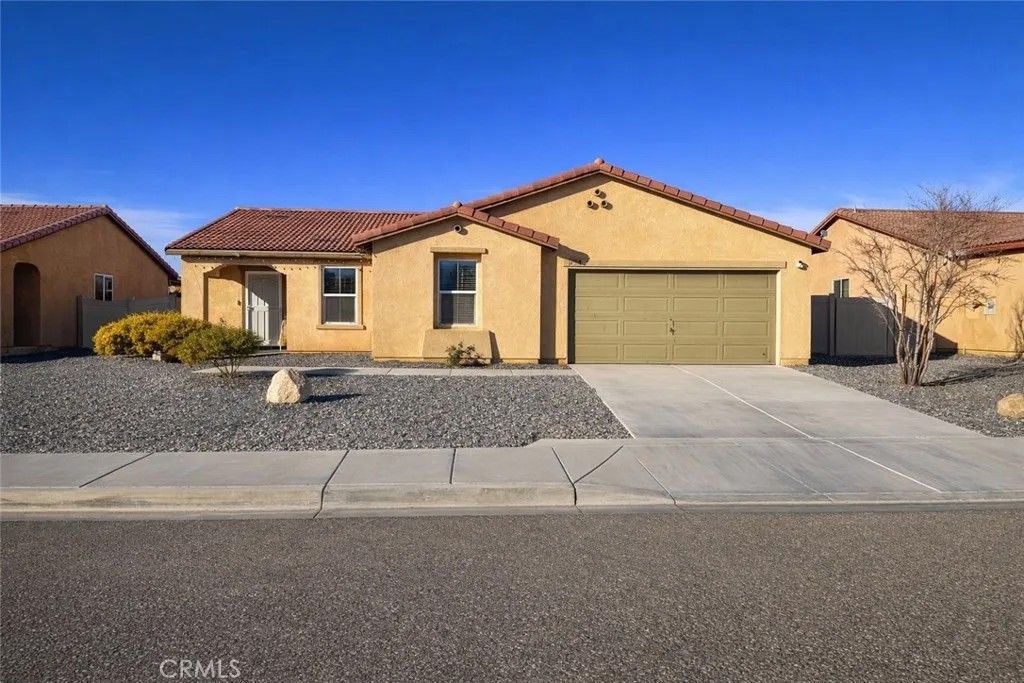 Photo of 14368 Black Mountain, Victorville, CA 92394 (MLS # IV26039033)