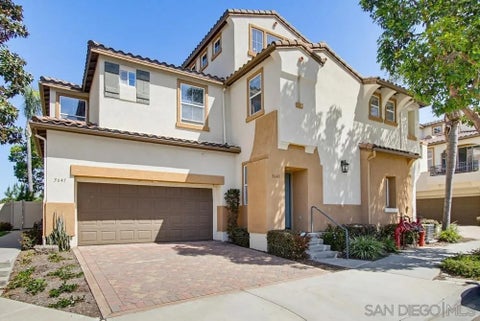 Photo of 3643 Jetty Point, Carlsbad, CA 92010 (MLS # 260019330)