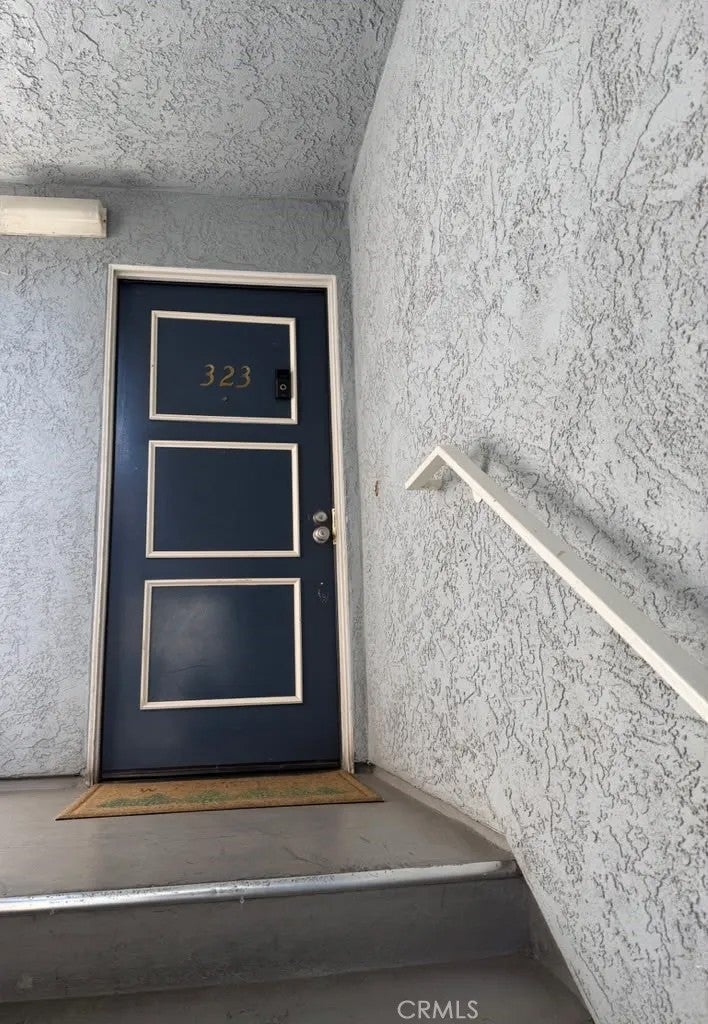 26964 Flo Ln 323