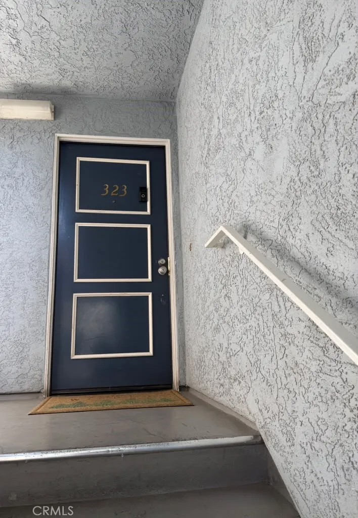26964 Flo Ln 323
