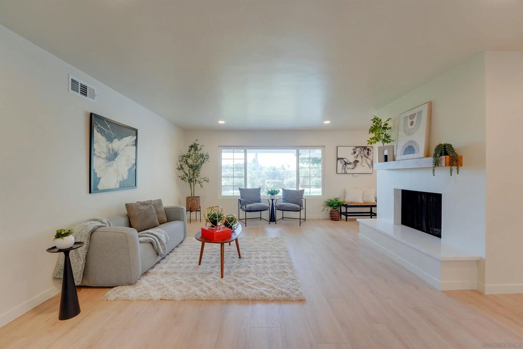 Photo of 9645 Jimzel Rd, La Mesa, CA 91942 (MLS # 260009662)