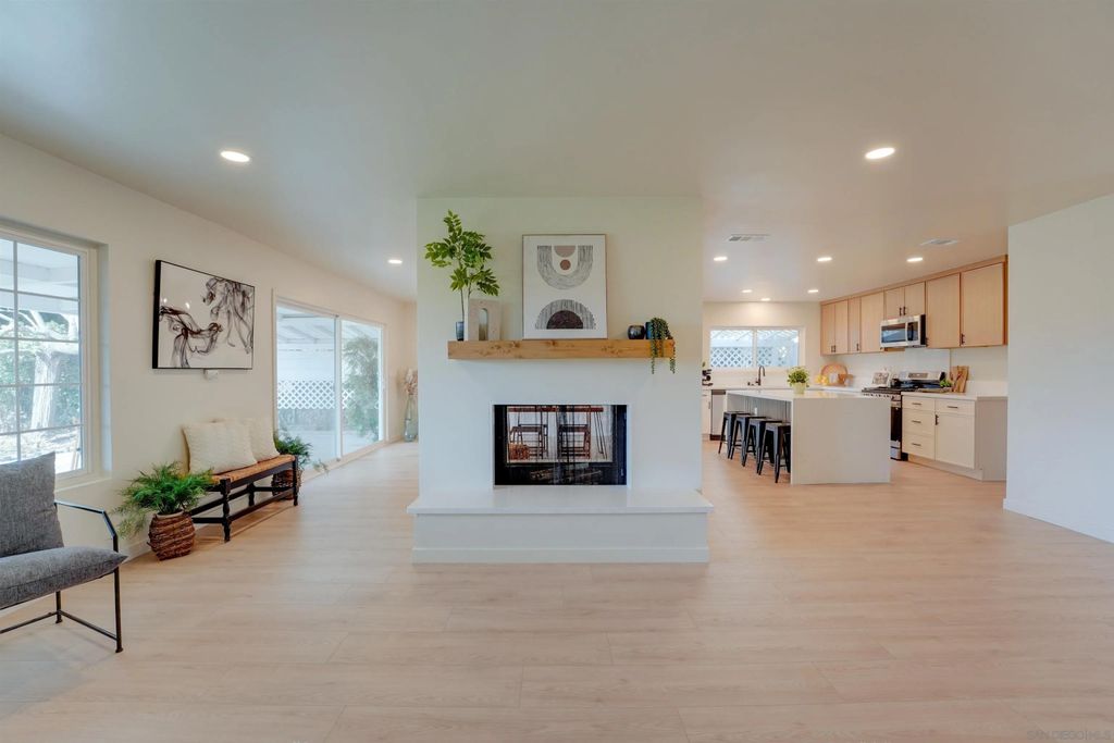 Photo of 9645 Jimzel Rd, La Mesa, CA 91942 (MLS # 260009662)