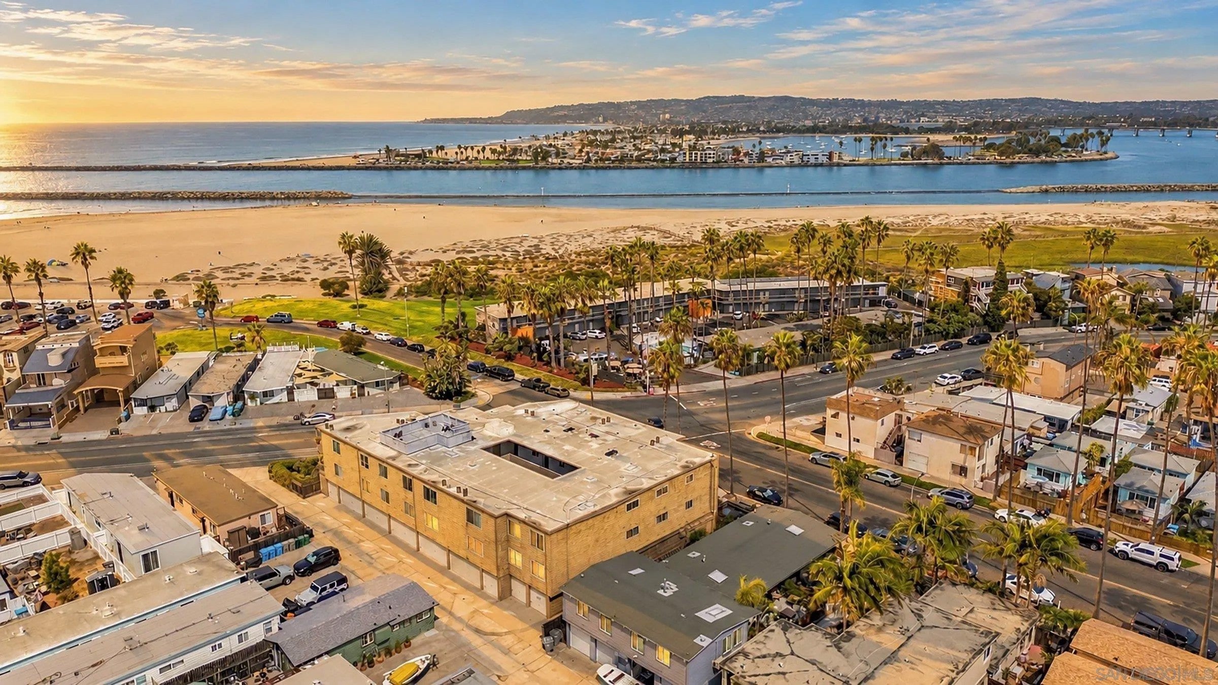 5155 W Point Loma Blvd 4