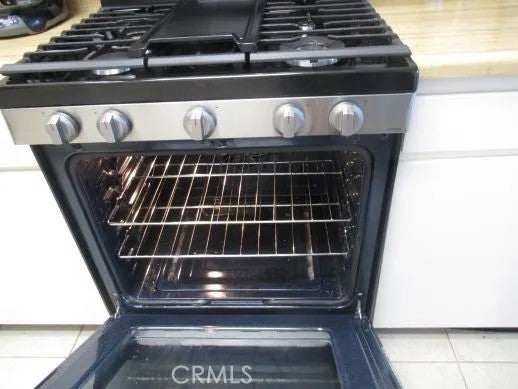 2036 N Mira Vista