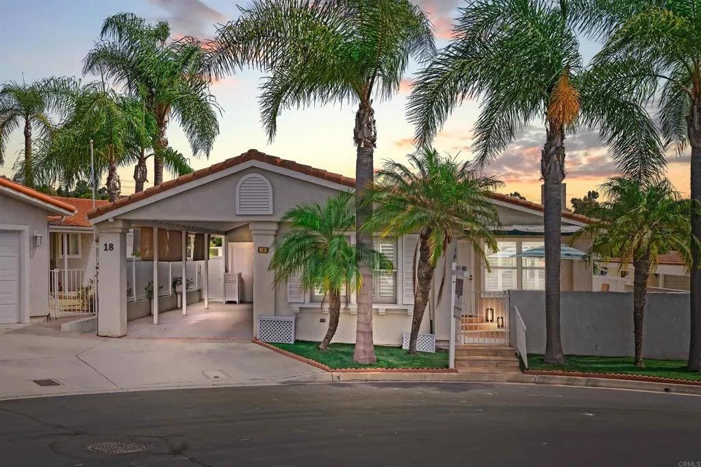 Photo of 2010 W San Marcos Blvd #18 BLVD, San Marcos, CA 92078 (MLS # NDP2607725)