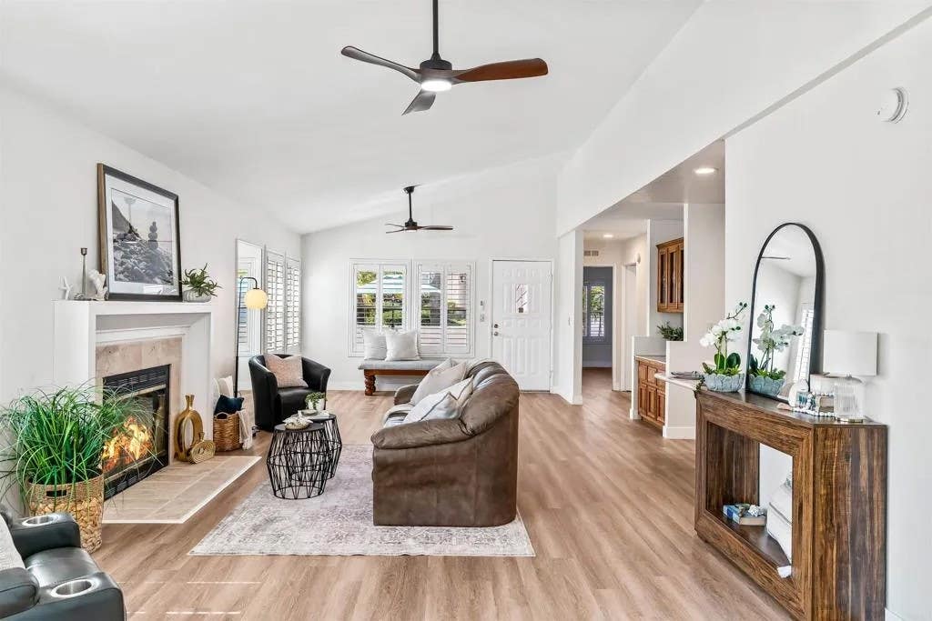 Photo of 2010 W San Marcos Blvd #18 BLVD, San Marcos, CA 92078 (MLS # NDP2607725)