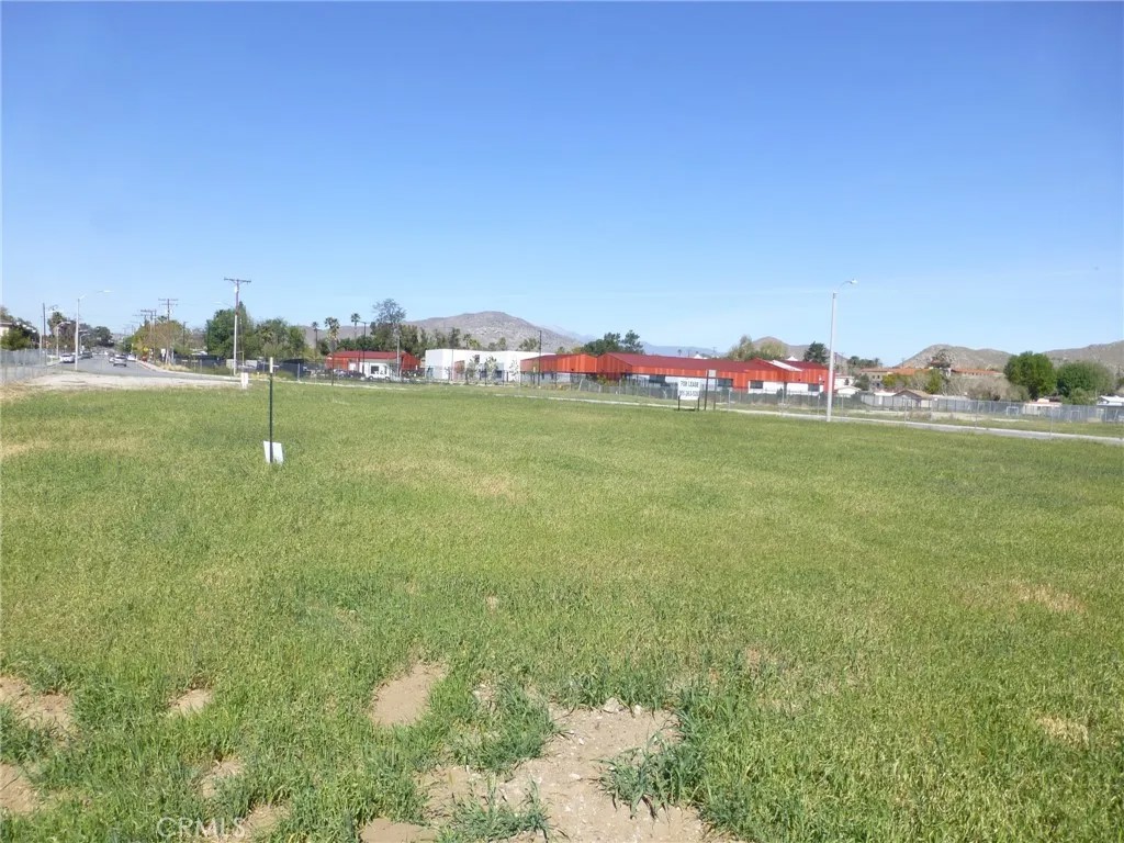 5774 Tilton Ave.