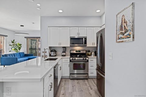 Tiny photo for 450 J Street #3251, San Diego, CA 92101 (MLS # 260022497)