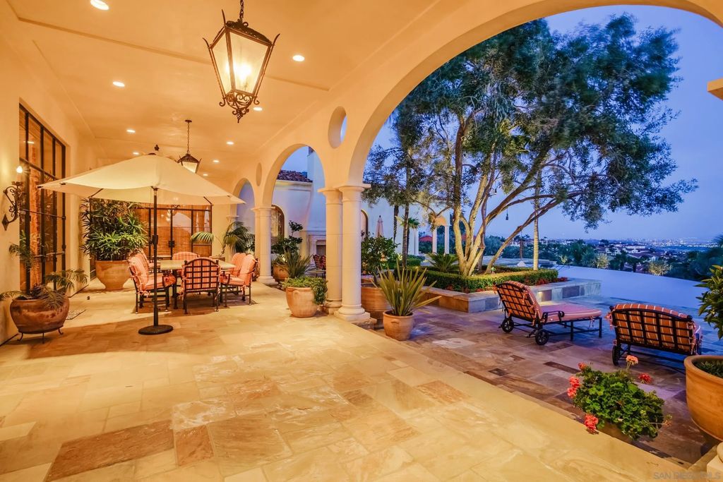 Photo of 5806 Bucknell Ave, La Jolla, CA 92037 (MLS # 260006514)