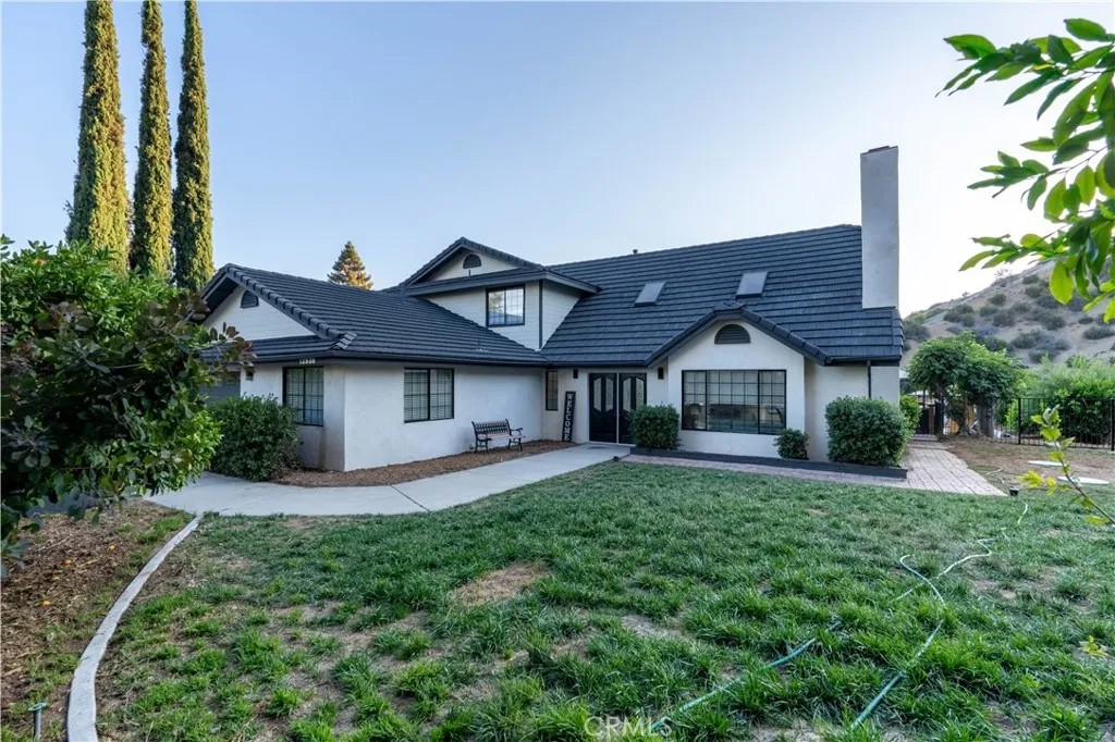 12938 Lupine Court