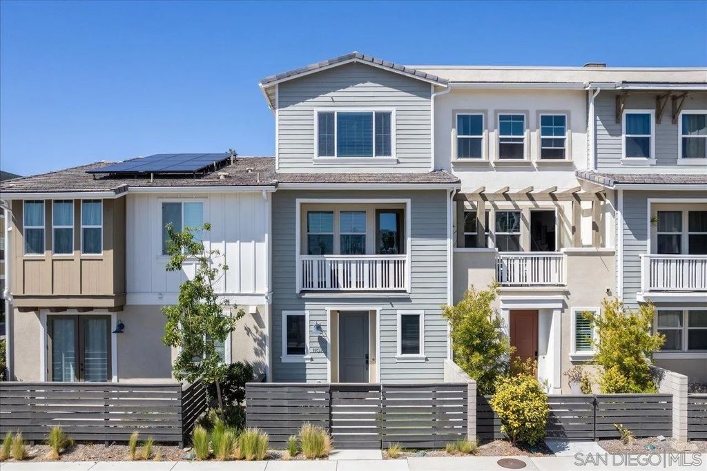 Photo of 1107 Hibiscus Way, Oceanside, CA 92054 (MLS # 260011577)