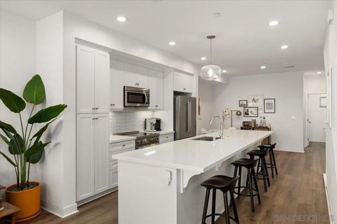 1107 Hibiscus Way Oceanside CA 92054
