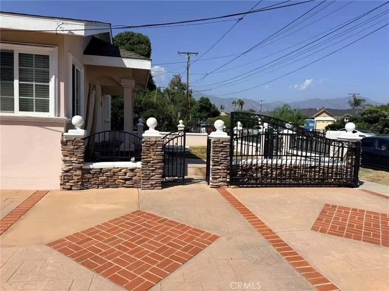 4809 Rio Hondo