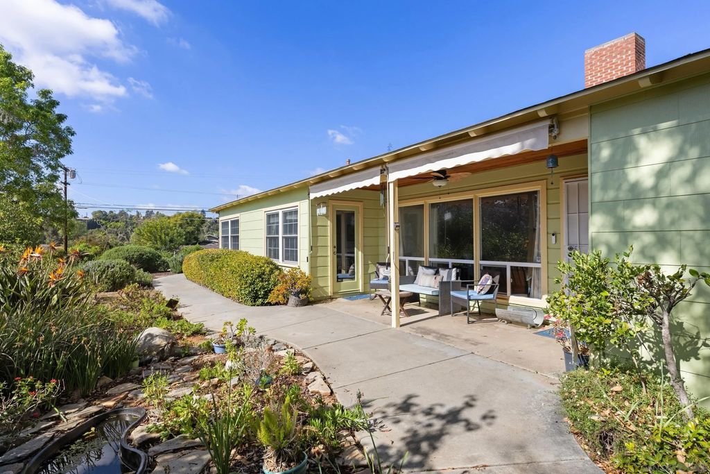 Photo of 4083 Nabal Dr, La Mesa, CA 91941 (MLS # 260003844)