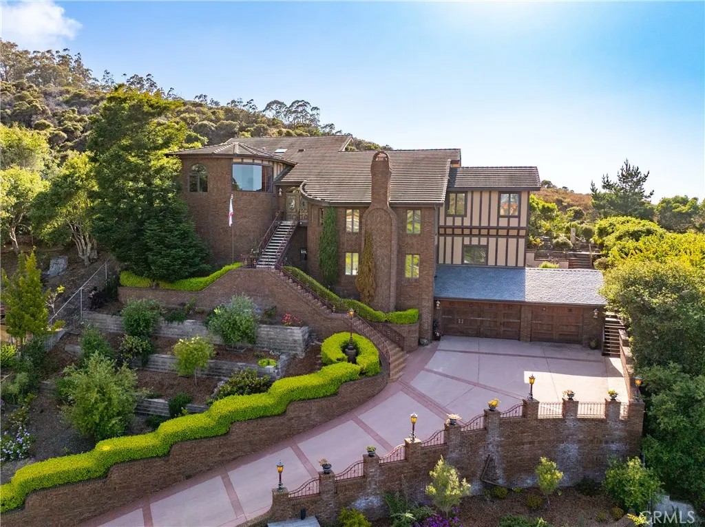 2743 Rodman Drive