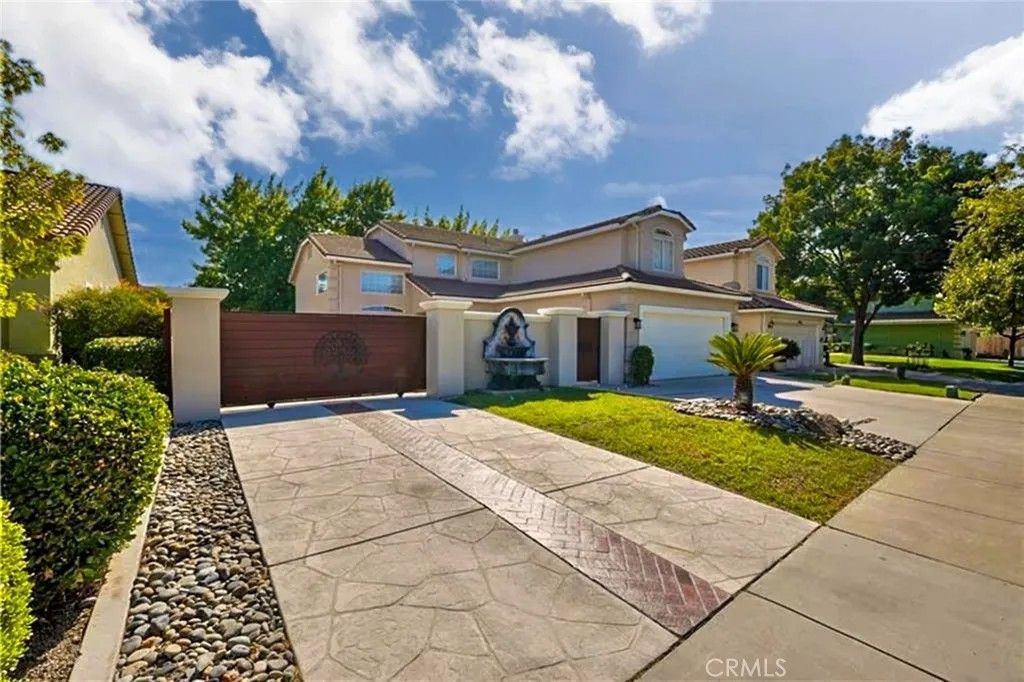 Photo of 3482 Paseo Verde Avenue, Merced, CA 95348 (MLS # MC26096814)