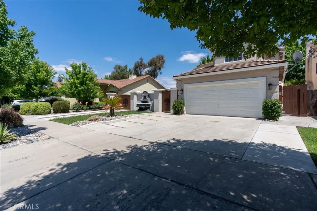 3482 Paseo Verde Avenue