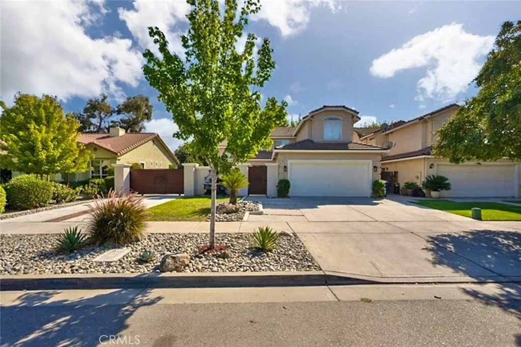 Photo of 3482 Paseo Verde Avenue, Merced, CA 95348 (MLS # MC26096814)