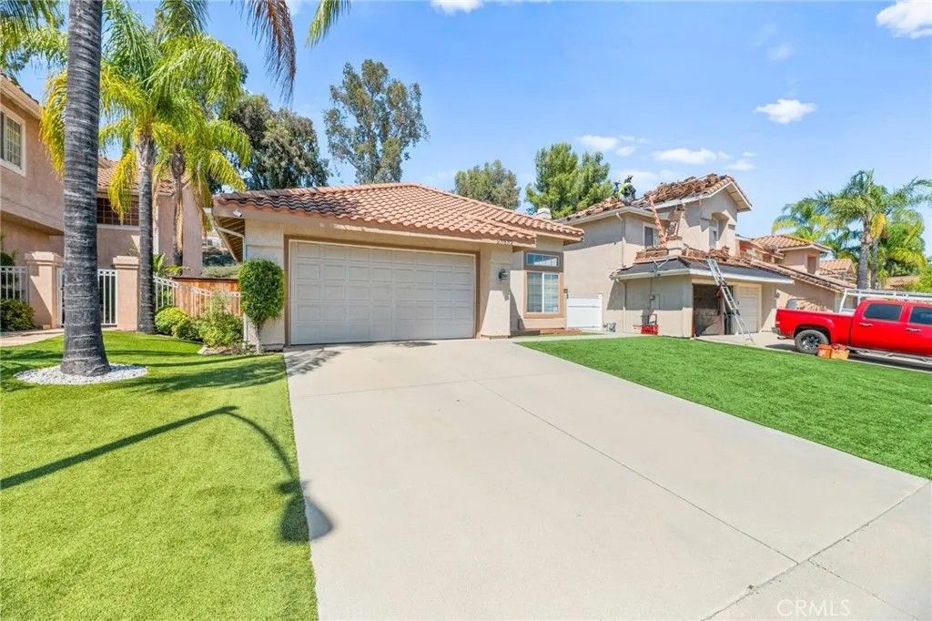 Photo of 23832 Castinette Way, Murrieta, CA 92562 (MLS # SW25157188)