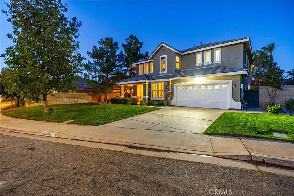 40608 Eagleridge Court
