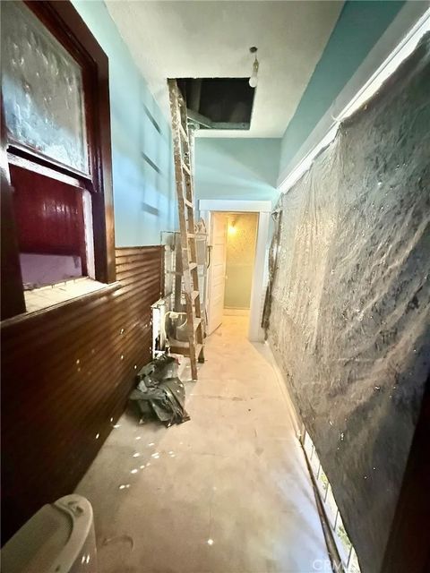 Tiny photo for 860 W 54th St, Los Angeles, CA 90037 (MLS # WS25266448)