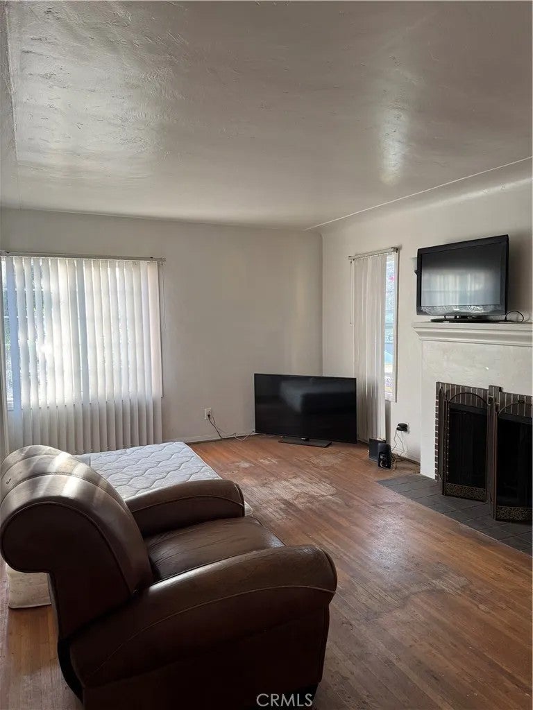 Photo of 3314 Lowell Avenue, Los Angeles, CA 90032 (MLS # IV26196967)