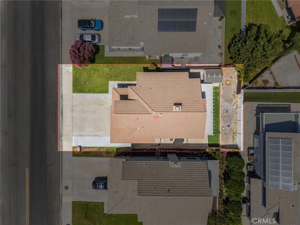 10285 Agate Avenue