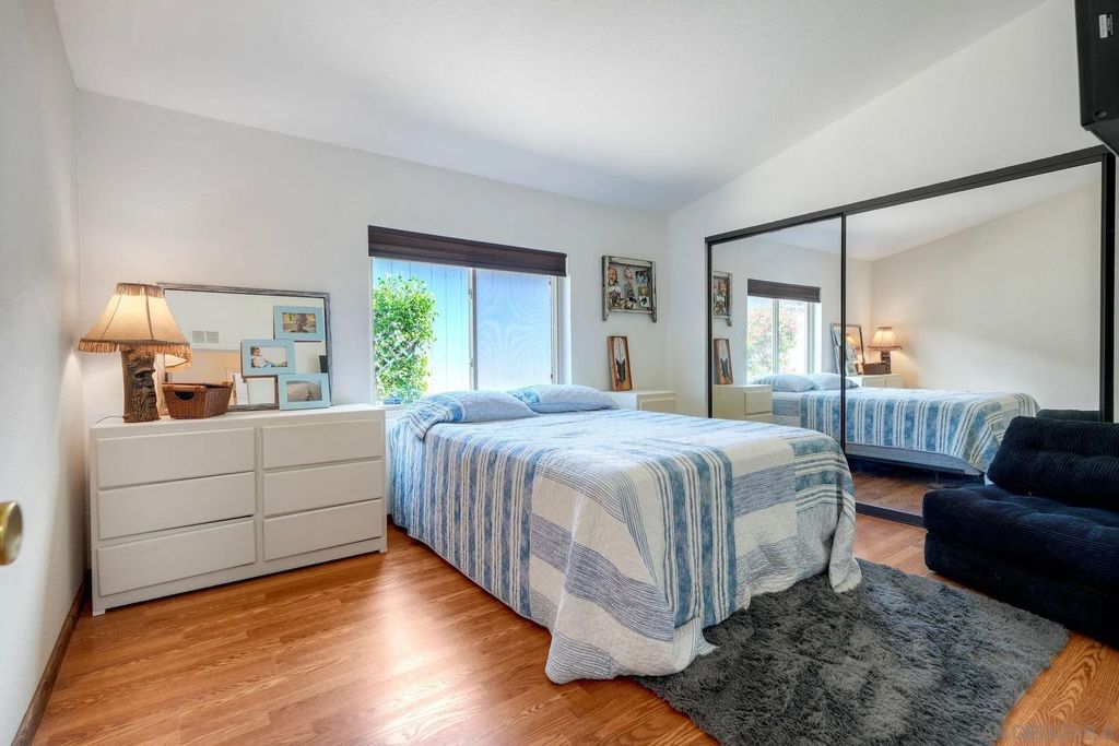 Photo of 1192 Via Santa Paulo, Vista, CA 92081 (MLS # 260006824)