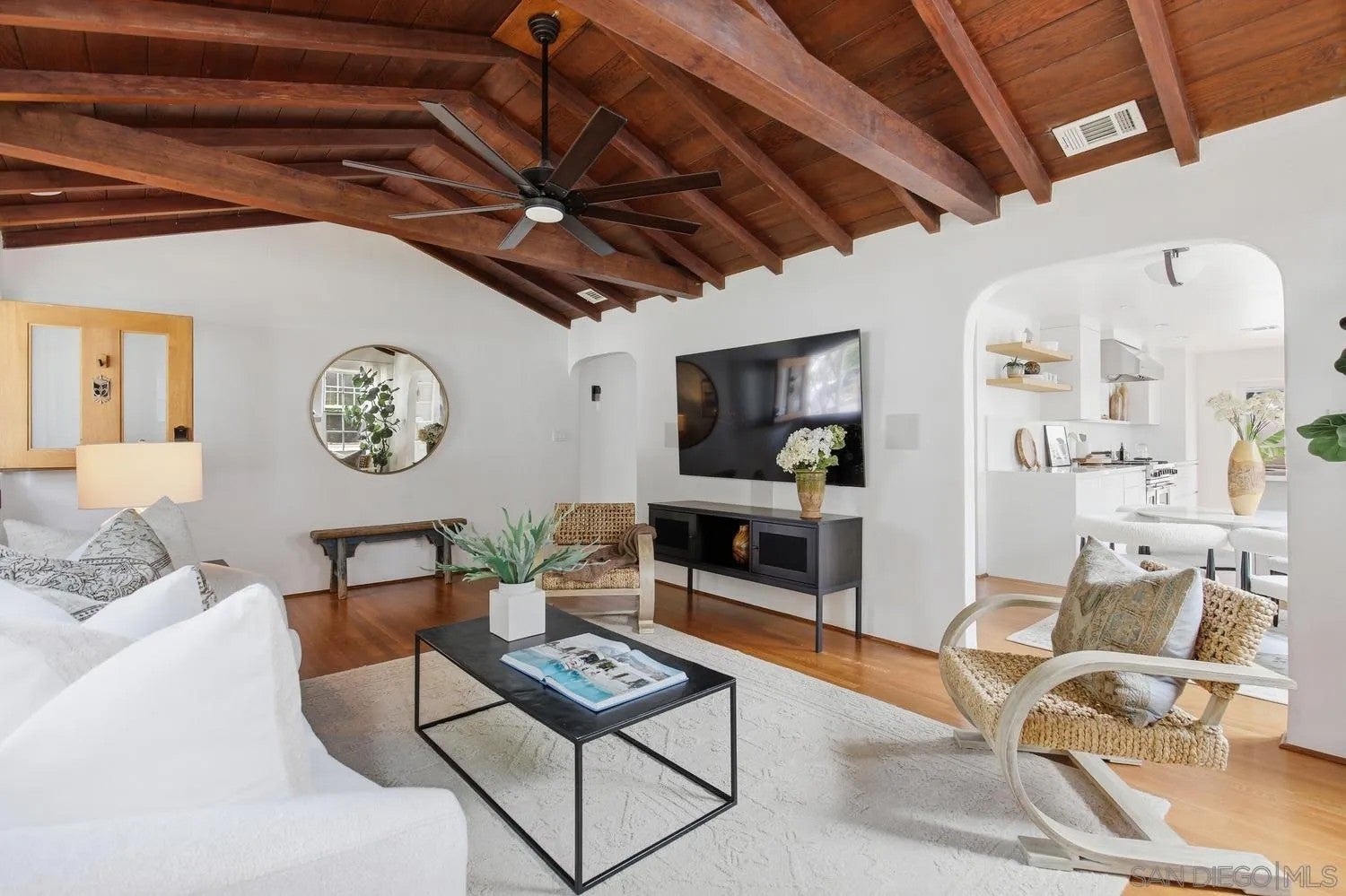 315 B Avenue