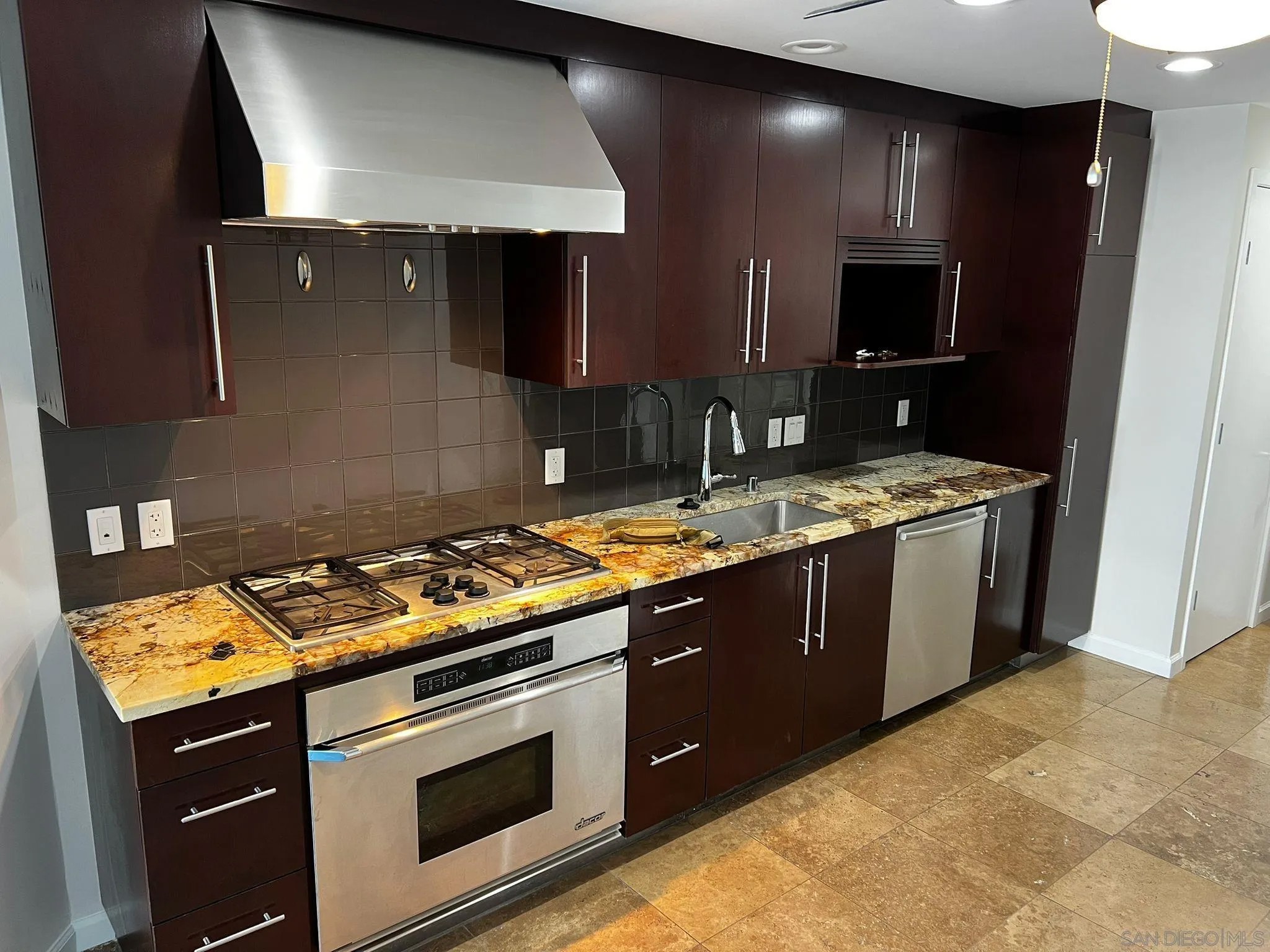 1262 Kettner Blvd 503