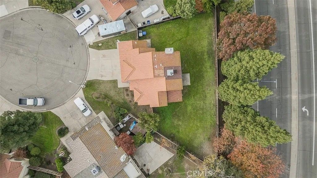 Photo of 9659 N Shenandoah Ln, Fresno, CA 93720 (MLS # FR25278400)