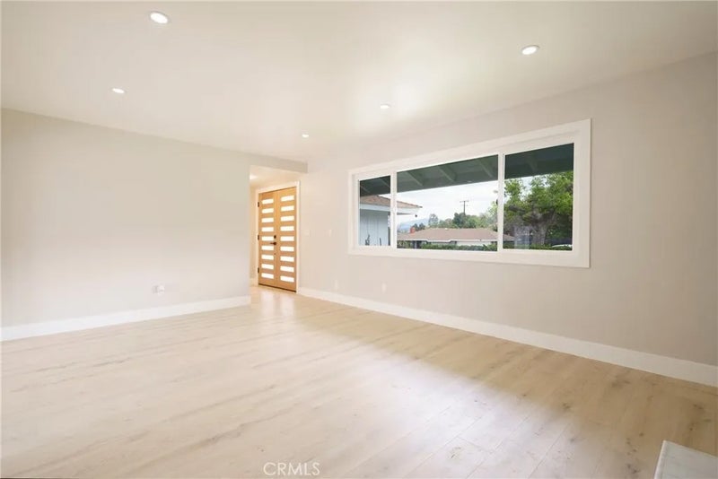 4809 E Wasatch