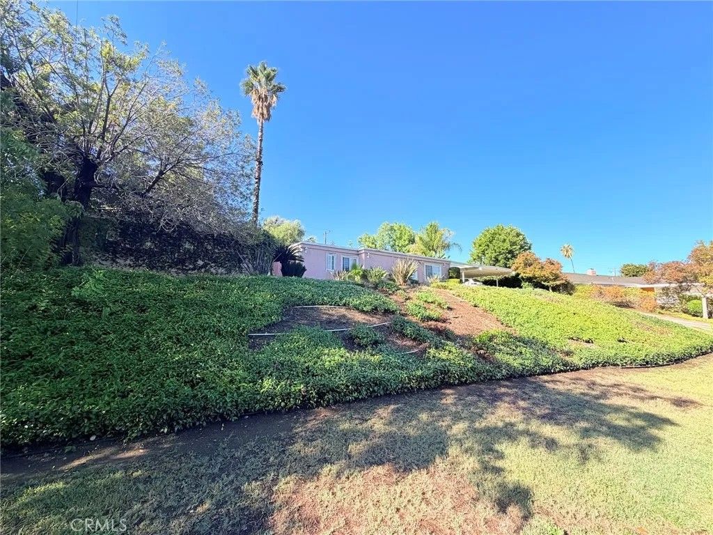 Photo of 3258 E Whitebirch Dr, West Covina, CA 91791 (MLS # CV25240125)