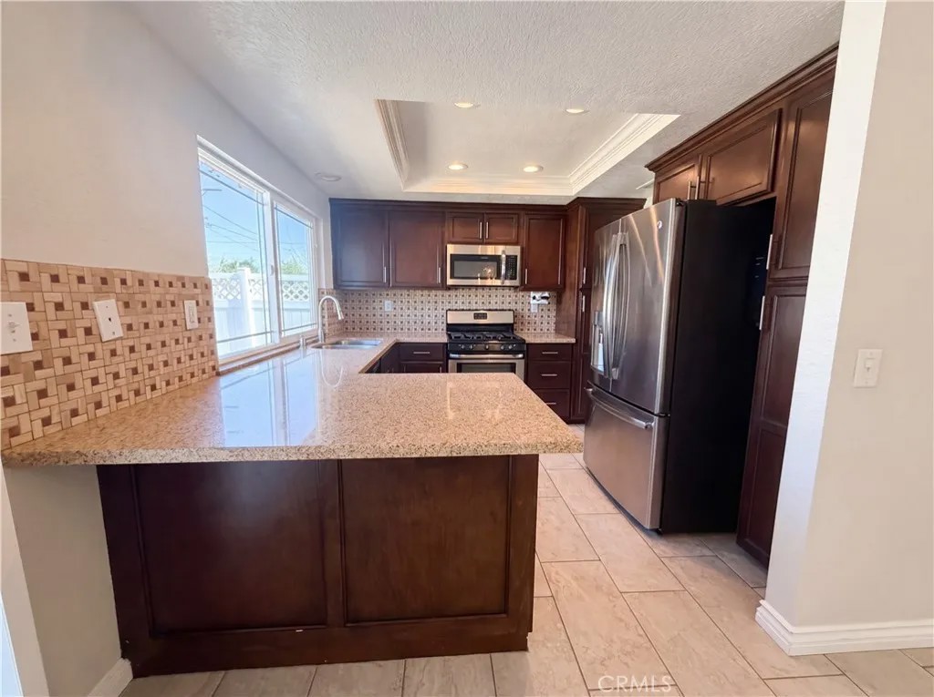 4365 Northcroft