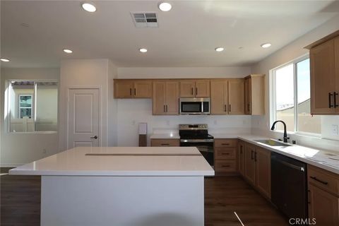 Tiny photo for 5172 Douglas Avenue, Banning, CA 92220 (MLS # IV26002310)