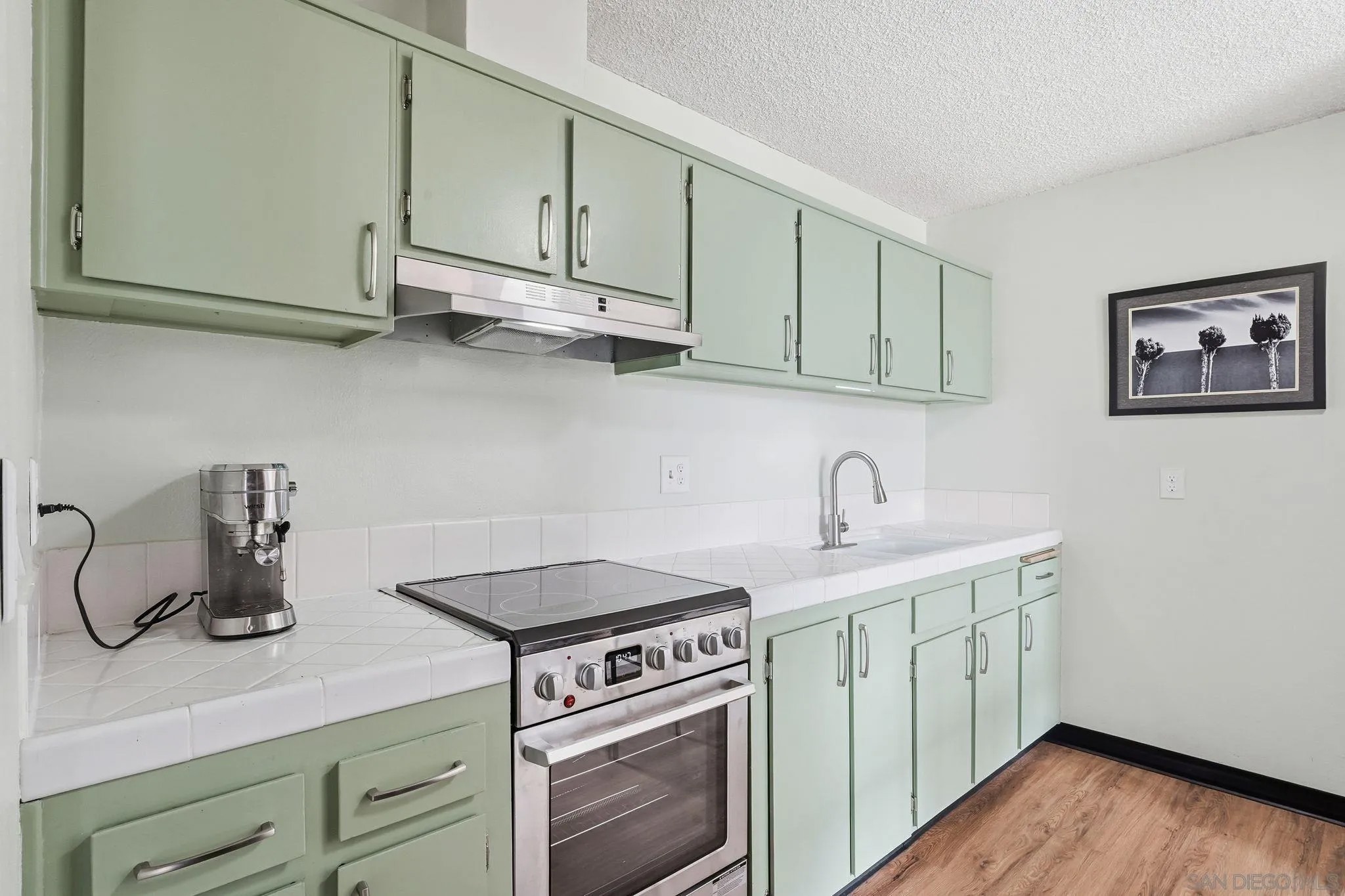 3050 Rue D'Orleans 494