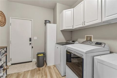 Tiny photo for 17684 View Crest Court, Victorville, CA 92395 (MLS # HD26132044)
