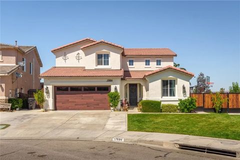 Tiny photo for 17684 View Crest Court, Victorville, CA 92395 (MLS # HD26132044)