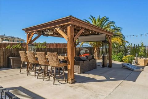 Tiny photo for 17684 View Crest Court, Victorville, CA 92395 (MLS # HD26132044)