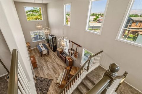 Tiny photo for 17684 View Crest Court, Victorville, CA 92395 (MLS # HD26132044)