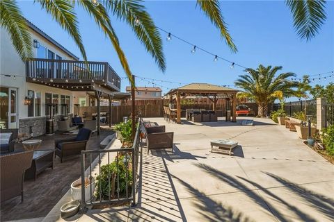 Tiny photo for 17684 View Crest Court, Victorville, CA 92395 (MLS # HD26132044)