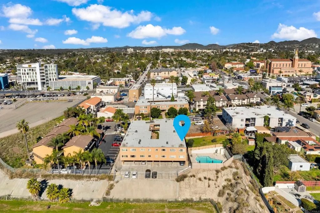 5511 Adelaide Avenue 27